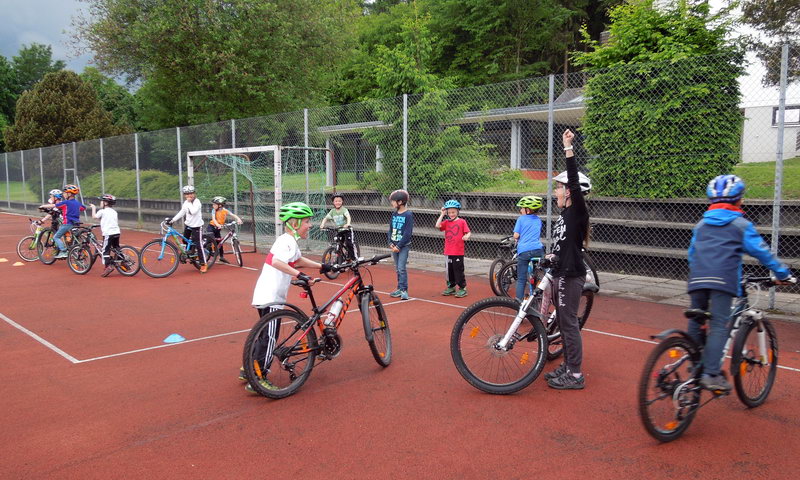 Kinder-/Jugend-Training