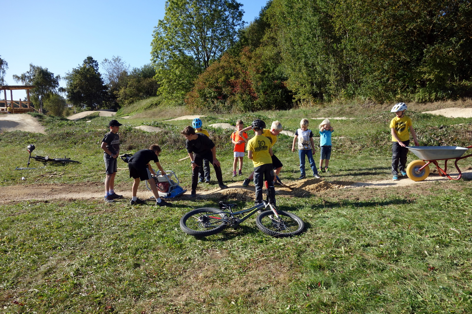 Turmbau im Bike-Park