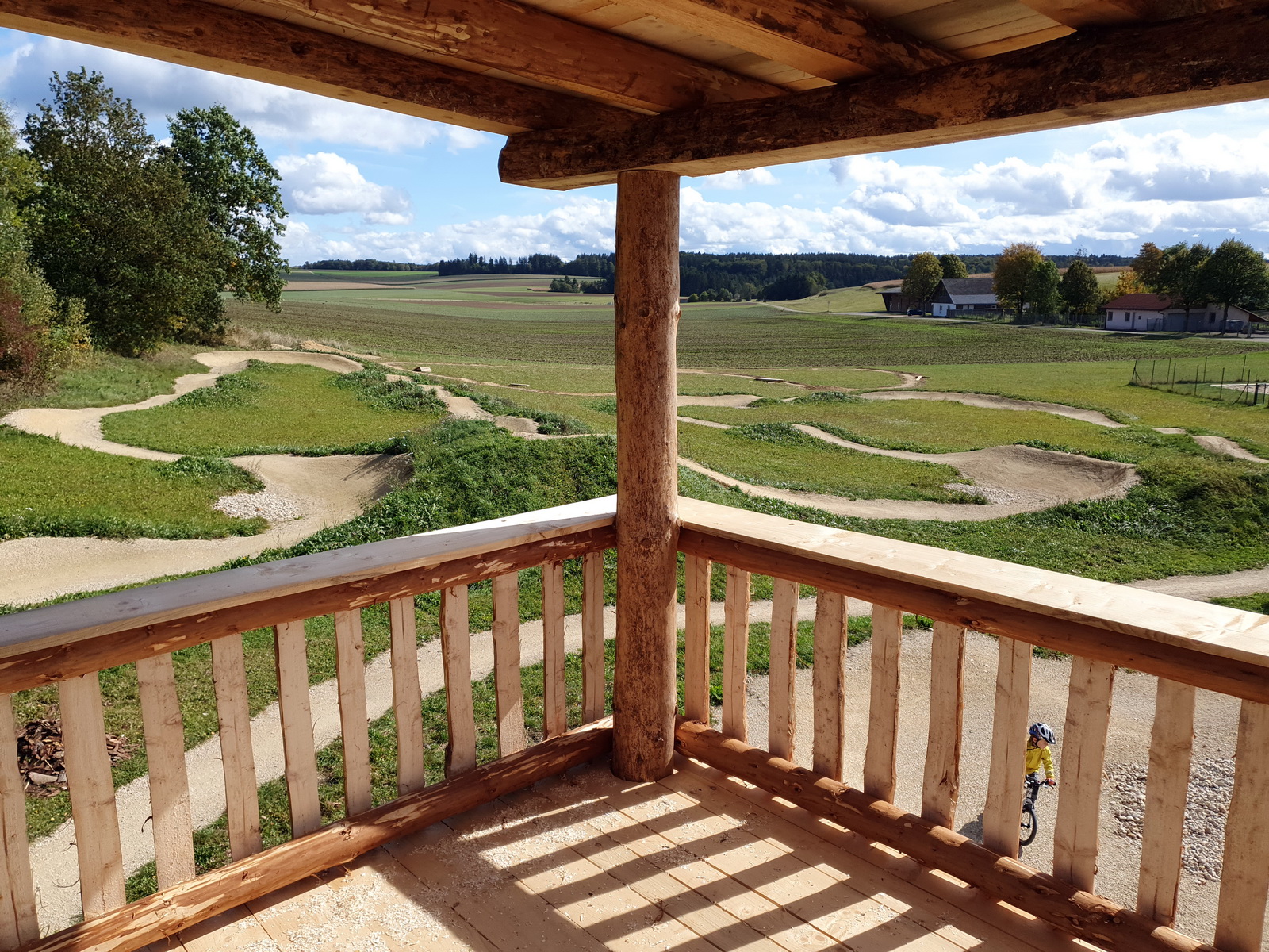 Turmbau im Bike-Park