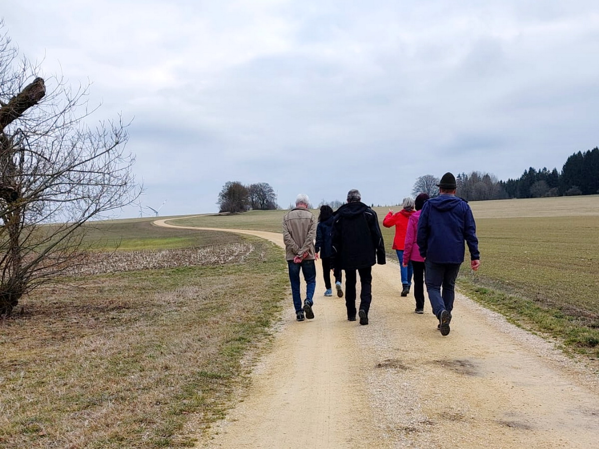 Wanderung nach Lauterburg