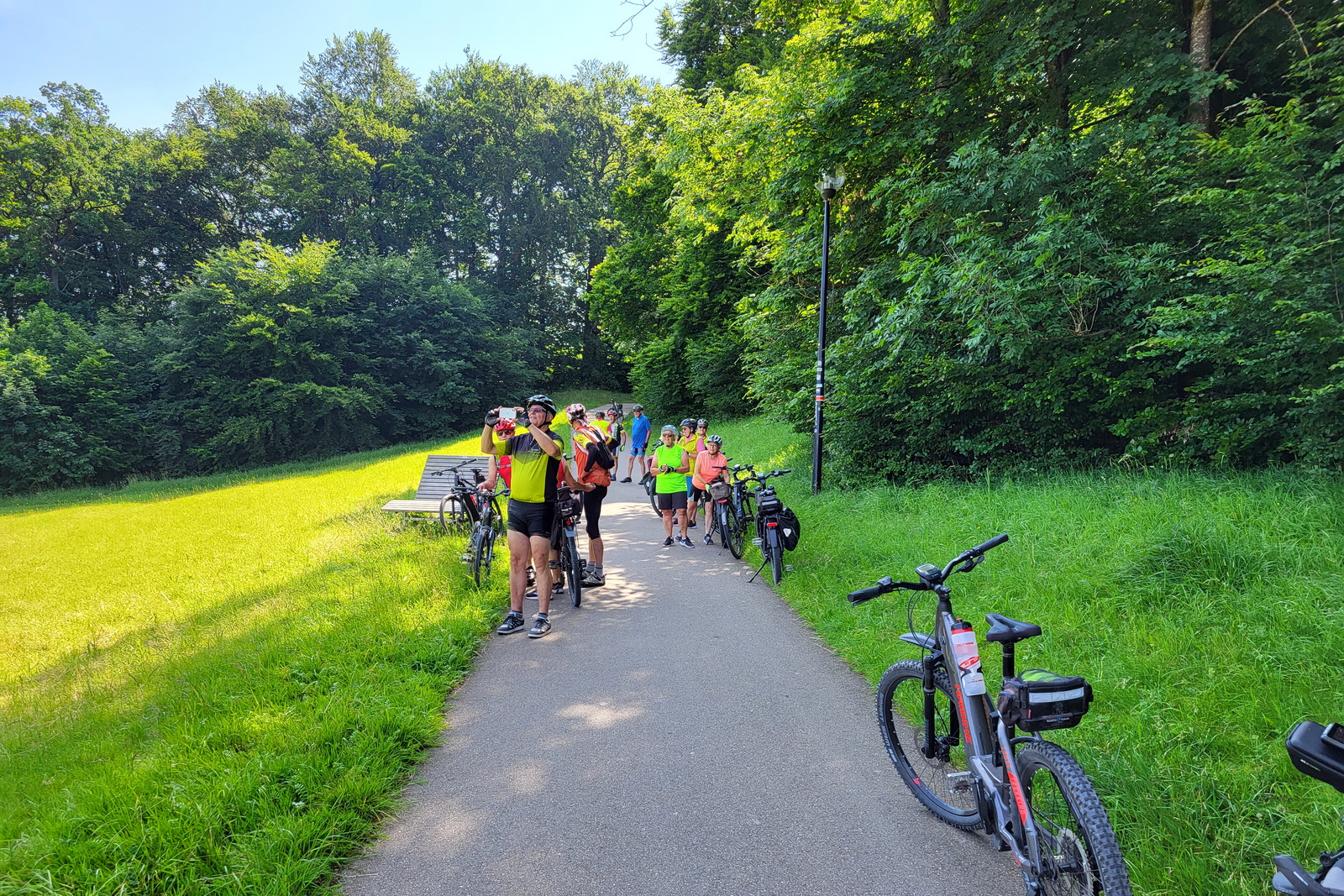 Mittwochsradler im Bachtal