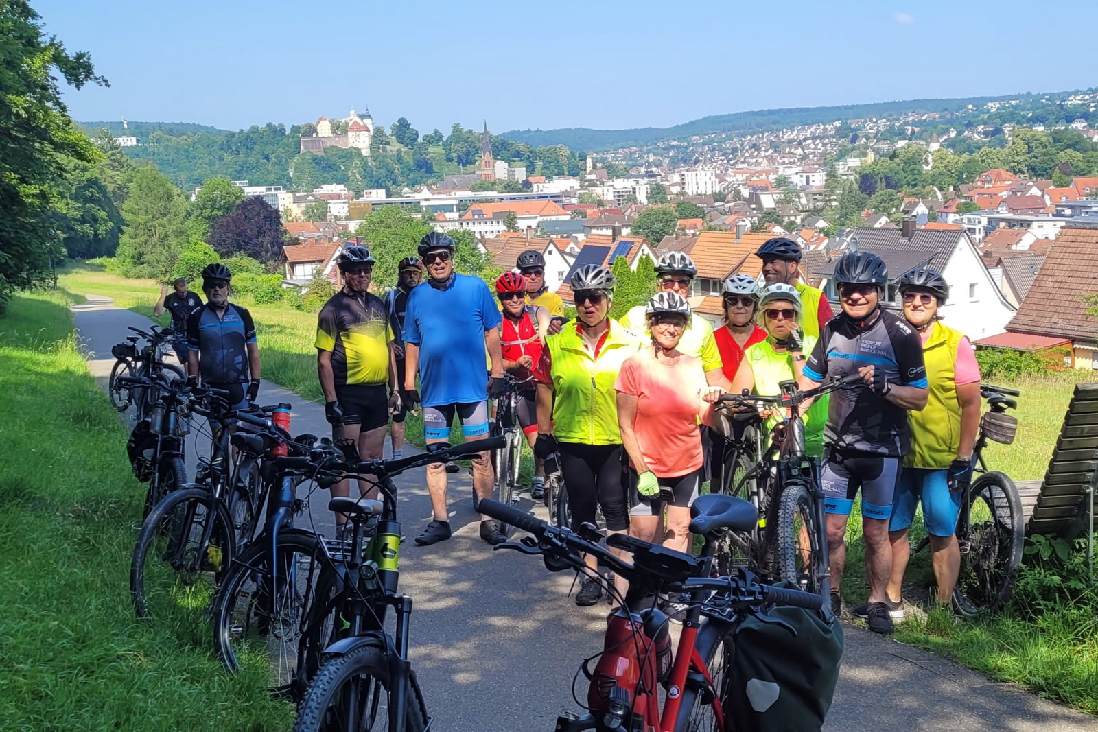 Mittwochsradler im Bachtal