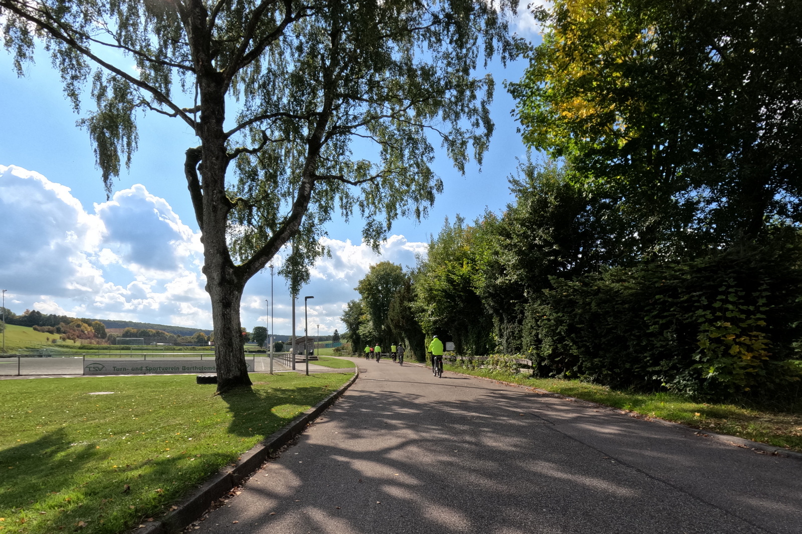 Mittwochsradler auf Kaffeefahrt in Heuchstetten