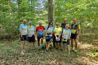 Mittwochsradler im Friedwald Wangen