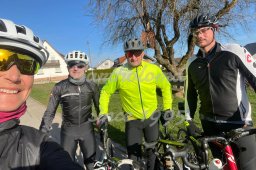 06.04.2026 - Sonntagsflitzer am Start zur Ostertour